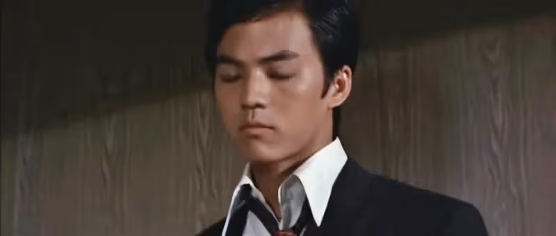 狄龍:娶小10歲妻子,為家庭不做大哥好多年,兒子成為他晚年驕傲
