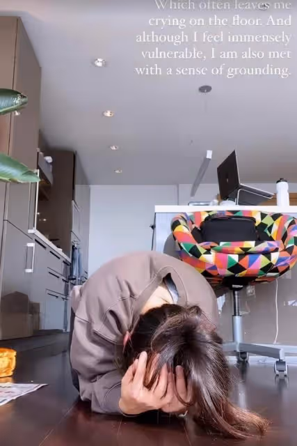 鍾麗緹大女兒發福明顯!腰間三圈贅肉搶眼,與異性貼身同游不避嫌