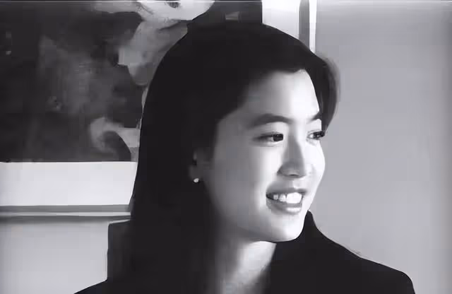 怒甩三星太子爺,再戀國寶級影帝,她把自己活成了真豪門