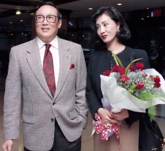 隱忍小三43年不離婚,丈夫去世獨吞70億財產,小三分文沒有