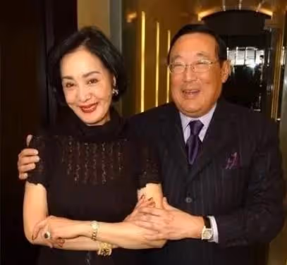 隱忍小三43年不離婚,丈夫去世獨吞70億財產,小三分文沒有