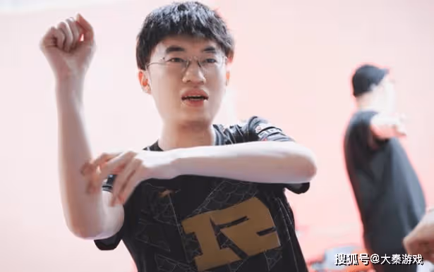 LOL:LPL積分保底圖火了!TES、RNG問題不大,但這個戰隊真危了!