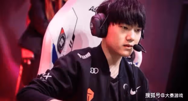 LOL:LPL積分保底圖火了!TES、RNG問題不大,但這個戰隊真危了!