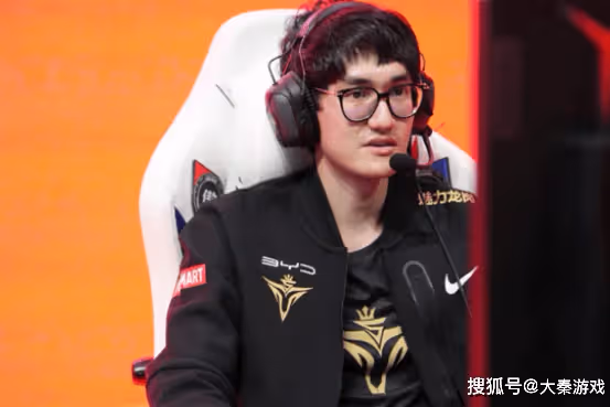 LOL：LPL圈子大變天，V5季後賽危了，因這一件事現在無法處理