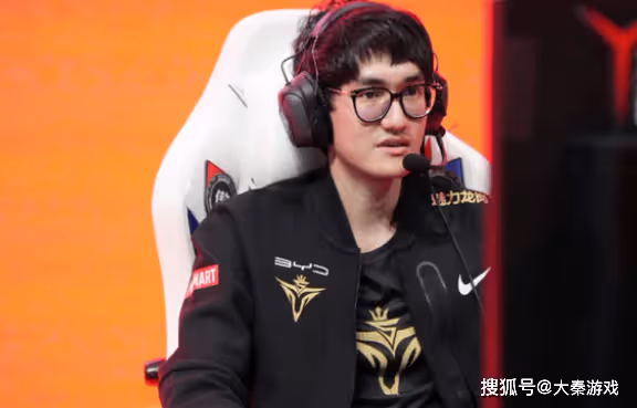 LOL:LPL圈子大變天,V5季後賽危了,因這一件事現在無法處理