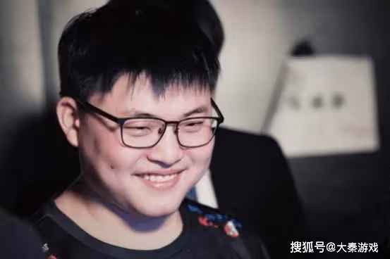 LOL：Viper韓服登頂但不如Uzi？寧王嘲諷EDG冠軍沒含量，真敢說！