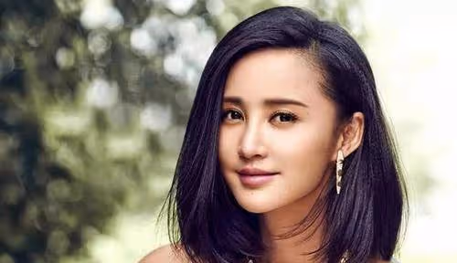 三年結兩次婚，搶完別人老公火速再嫁男導演，如今三婚終找到幸福