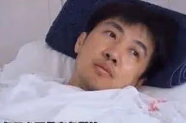 霸屏女神遭遇前任坑！再嫁大十歲現任老公，將她寵成白痴女子？