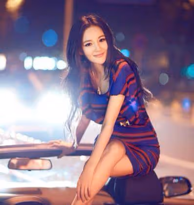 她3次登上舞台,被老公家暴多次流產,如今老公還不忠誠分手了她!