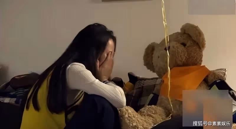 冉瑩穎直播情緒崩潰哭泣,結婚生娃是對於一個女人最大的消耗