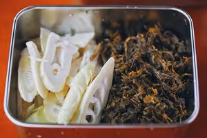 杭州人心底的兩碗面：片兒川+肉絲拌川