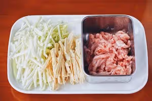 杭州人心底的兩碗面：片兒川+肉絲拌川