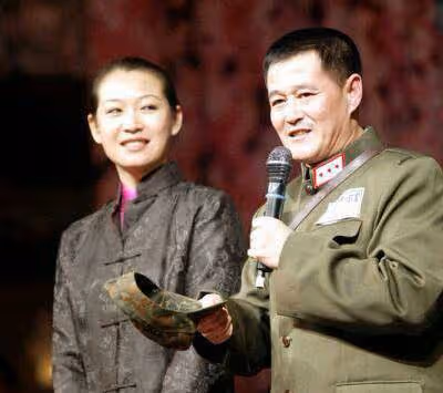 她陪了趙本山12年,被25萬和一台夏利車打發,如今58歲成女富豪