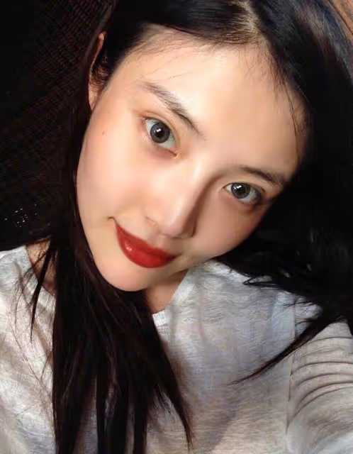 王晶捧不紅的「大嫂」,影帝都束手無策,沈騰卻帶她狂賺25億