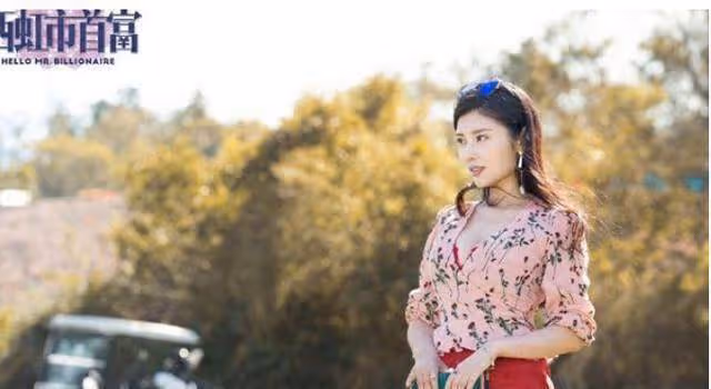 王晶捧不紅的「大嫂」,影帝都束手無策,沈騰卻帶她狂賺25億