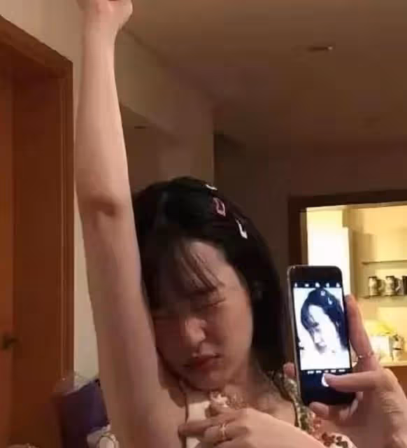 著名女星精神恍惚,行為詭異,背後牽扯出這麼多娛樂圈的內幕