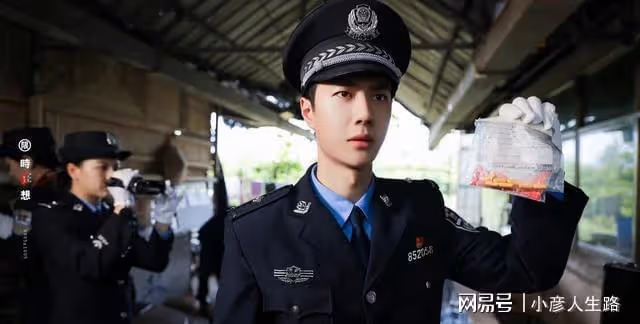 《冰雨火》開播火出圈，王一博帶飛三十幾個熱搜，演技獲贊