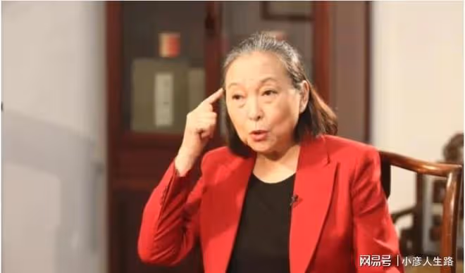 台灣省老藝人再表態!明確支持兩岸統一,與「雙面人」成鮮明對比
