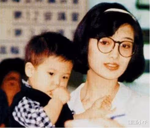 山口百惠:40年前的日本女神,巔峰時嫁人隱退,62歲的她怎麼樣了