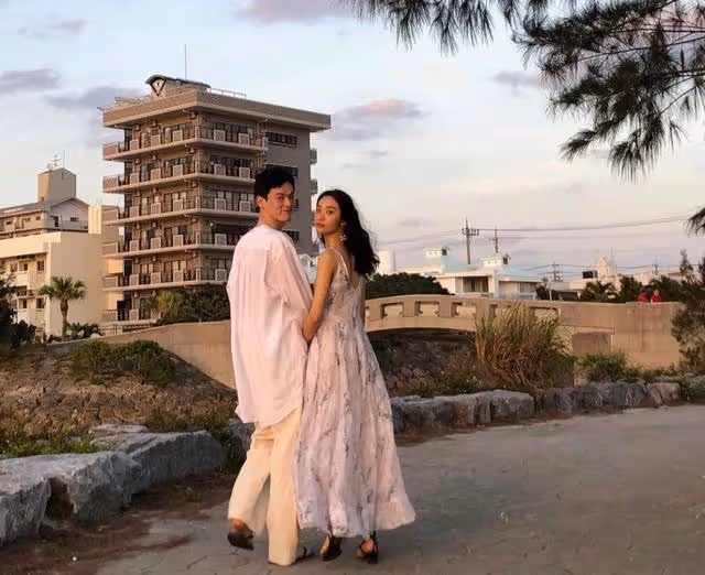 十年間從相愛結婚到三口之家,這對韓國模範夫婦的愛情也太好磕了
