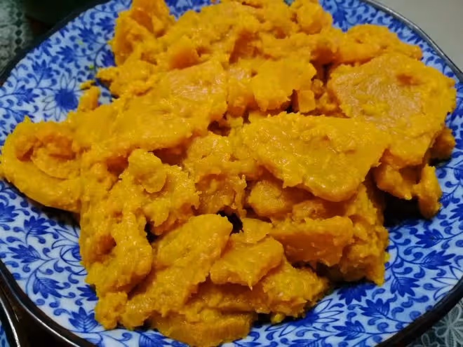 簡單吃一頓，鹹蛋黃南瓜(超簡單)