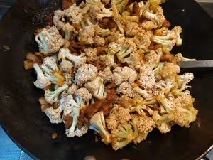 花菜炒肉片