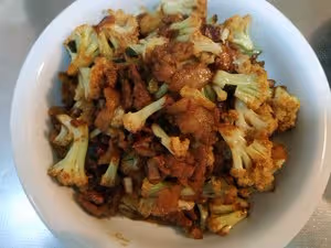 花菜炒肉片