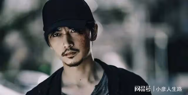《冰雨火》上星失敗空降網播，導演對兩位主演的評價一針見血