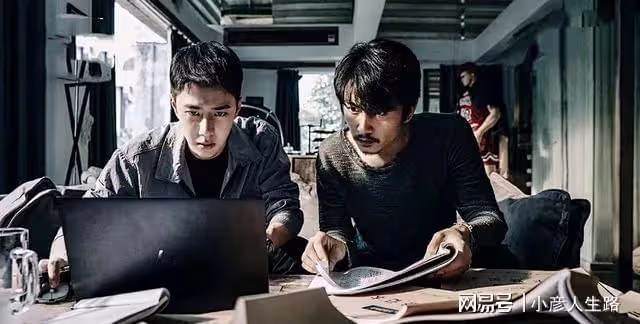 《冰雨火》上星失敗空降網播，導演對兩位主演的評價一針見血
