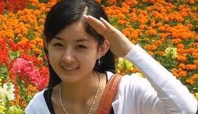 風流的馮紹峰:被安以軒嫌棄,被楊冪、倪妮甩,為何趙麗穎要嫁他