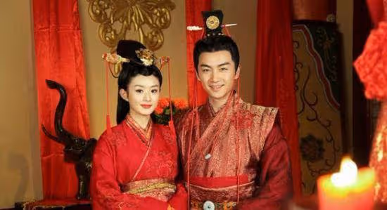 風流的馮紹峰:被安以軒嫌棄,被楊冪、倪妮甩,為何趙麗穎要嫁他