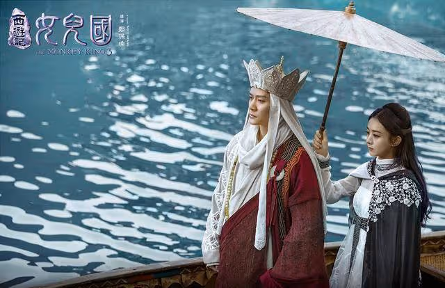 風流的馮紹峰:被安以軒嫌棄,被楊冪、倪妮甩,為何趙麗穎要嫁他