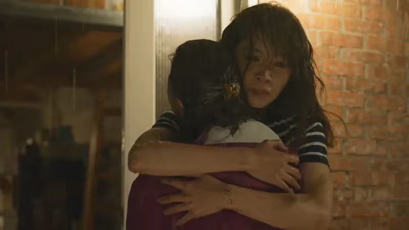 直接哭爆!嘉玲媽「目睹老公抱舊情人」神演技逼哭謝盈萱 於子育「演活台灣母親」:演員是我一輩子志業
