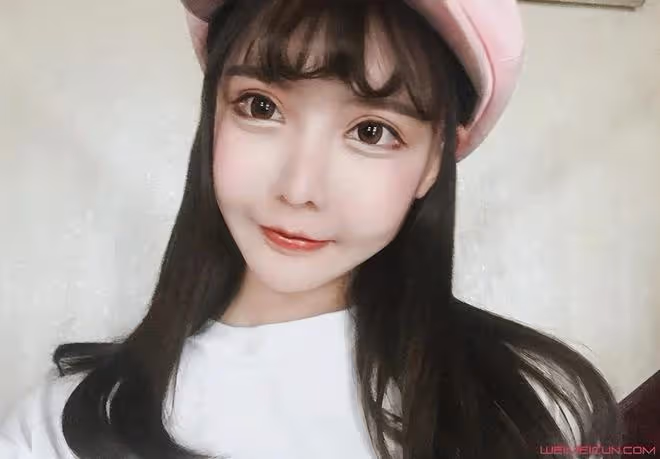 曝23歲女網紅婚內出軌前男友！兩年三婚有一娃，曾是變形計主人公