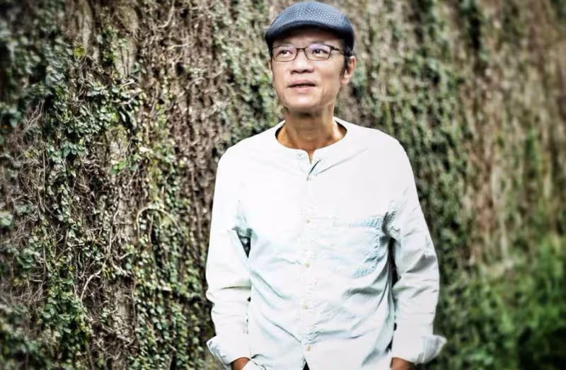 每月為母花5萬！吳朋奉「2年拍11部電視劇」從不喊累　哥哥淚曝生前遺願：「到最後都想著媽媽」