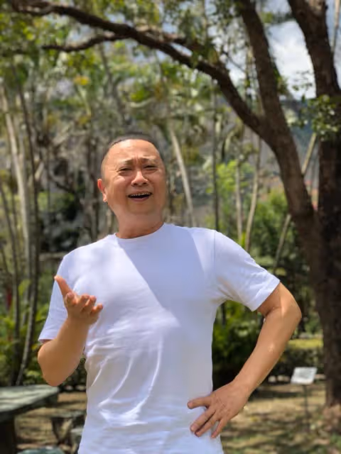 養出台大學霸兒！邰智源零管教「只要求兩個原則」陪兒打電動「要兒靠獎學金出國」：我只準備自己的退休金