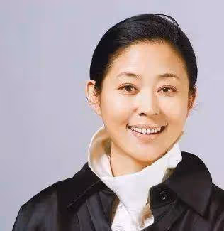 她是趙本山的「夢中情人」,曾與陳凱歌相戀,如今59歲過成這樣?