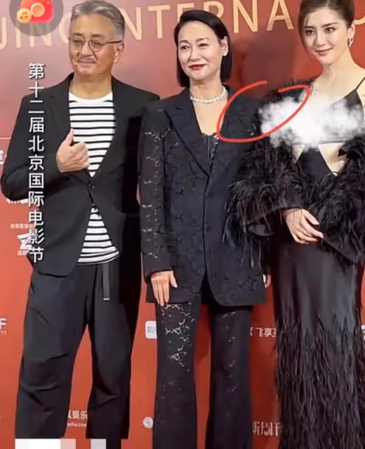 北影紅毯太拼了 女明星真空上陣 細節見人品