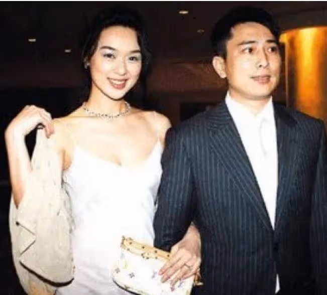 她是林志玲師姐,嫁入豪門孕期遭7次家暴,卻選擇原諒老公