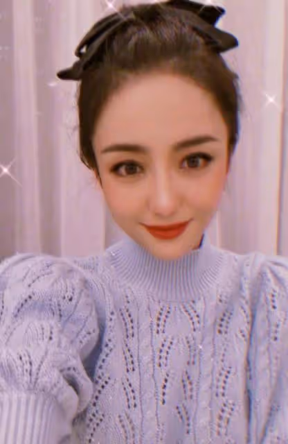 佟麗婭為陳思誠新電影做宣傳,稱呼老公方式太有愛,畫風美滿