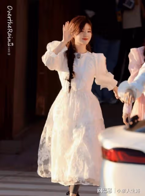 《奔跑吧》第十季收官之戰，三大美女齊聚一堂，簡直是顏狗的天堂