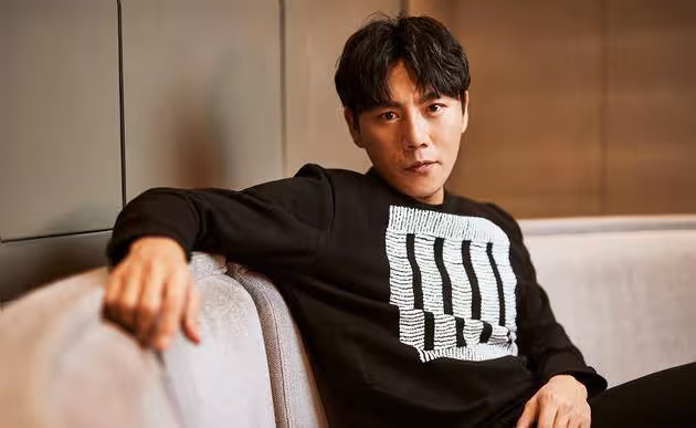 芒果台又出新綜藝,男版《乘風破浪的姐姐們》官宣,他第一個報名