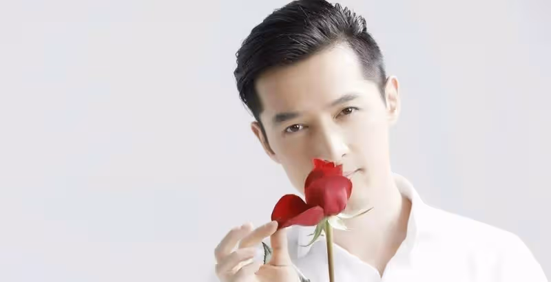 芒果台又出新綜藝,男版《乘風破浪的姐姐們》官宣,他第一個報名