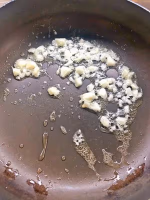 百吃不厭的蒜蓉空心菜