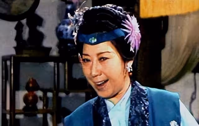 她80歲高齡，再獲金雞獎影后，是年齡最大的金雞影后