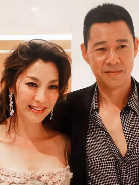 女舞蹈家霍凡:嫁大12歲張豐毅 結婚28年無子女