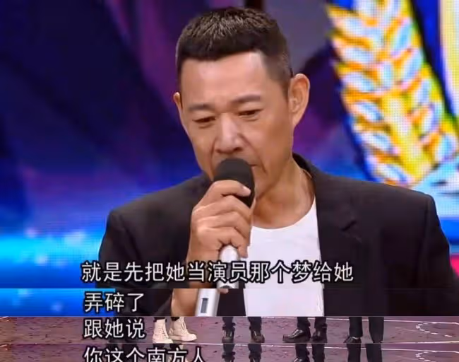 女舞蹈家霍凡：嫁大12歲張豐毅 結婚28年無子女