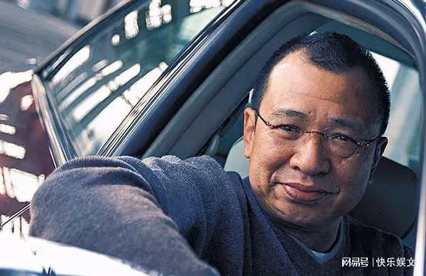 73歲香港巨星宣布移居海外!30年前已拿到綠卡,已購置豪宅開餐館