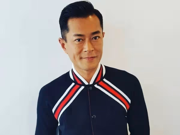 51歲影帝現身紅毯「被酸男神崩塌了」臉超不自然 網一面倒批:還以為是蠟像