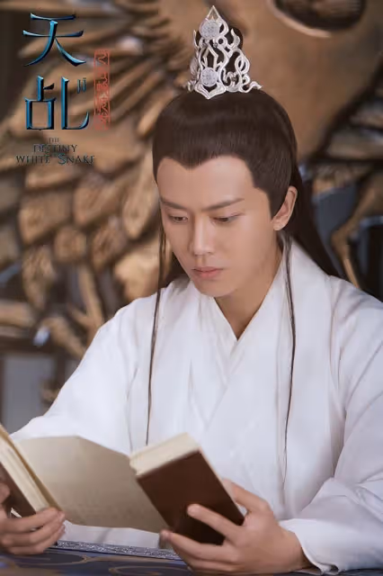 任嘉倫9個古裝造型!《周生如故》戰袍好帥,《馭鮫記》仙氣感爆棚,《青雲志》卻遭議論